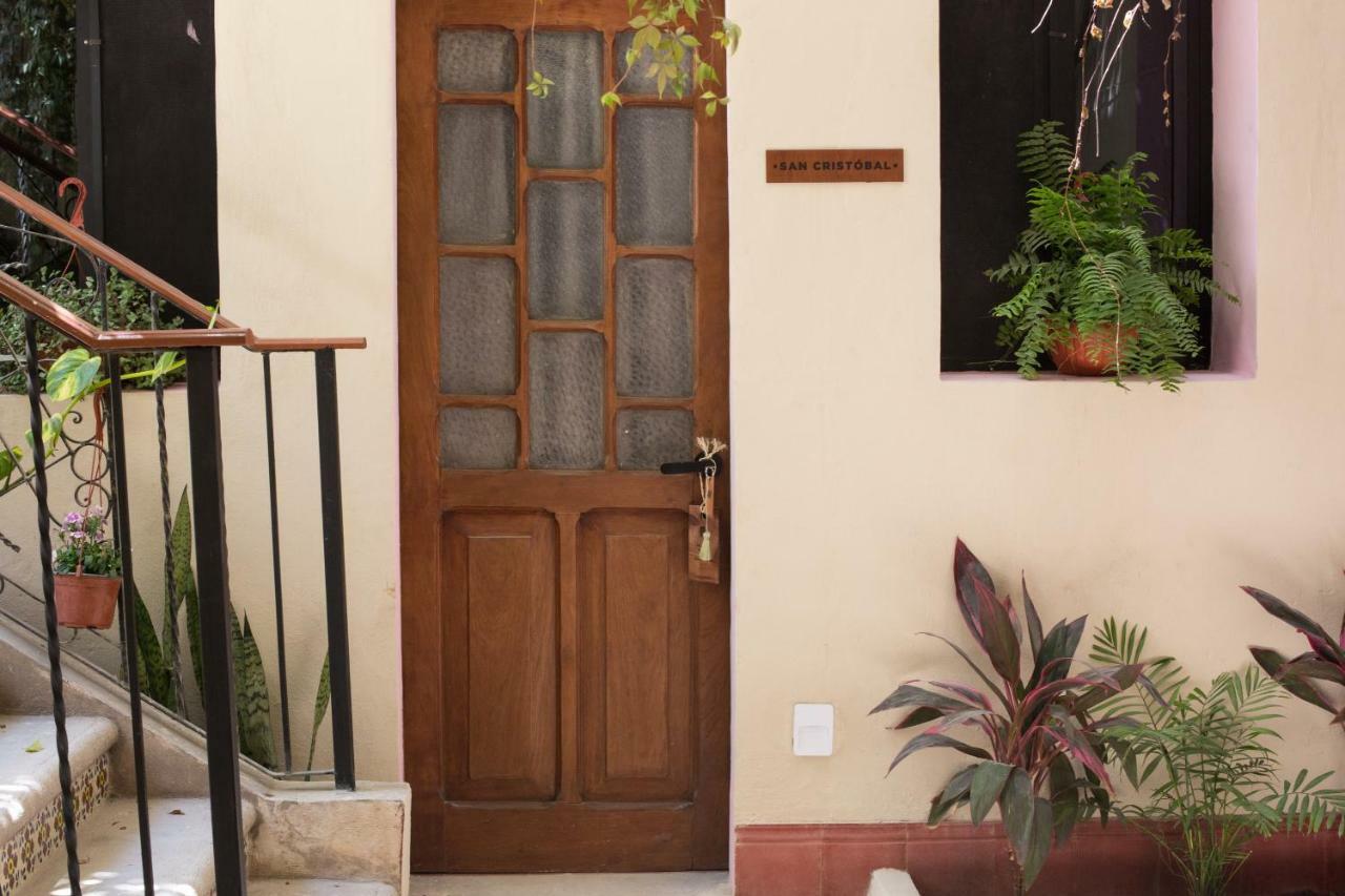 Kuka Y Naranjo Bed & Breakfast 2*